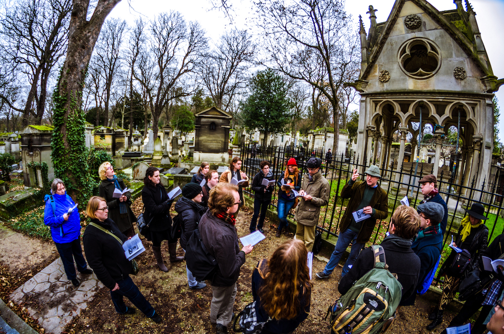 Exploring Latin inscriptions at Père Lachaise Cemetery